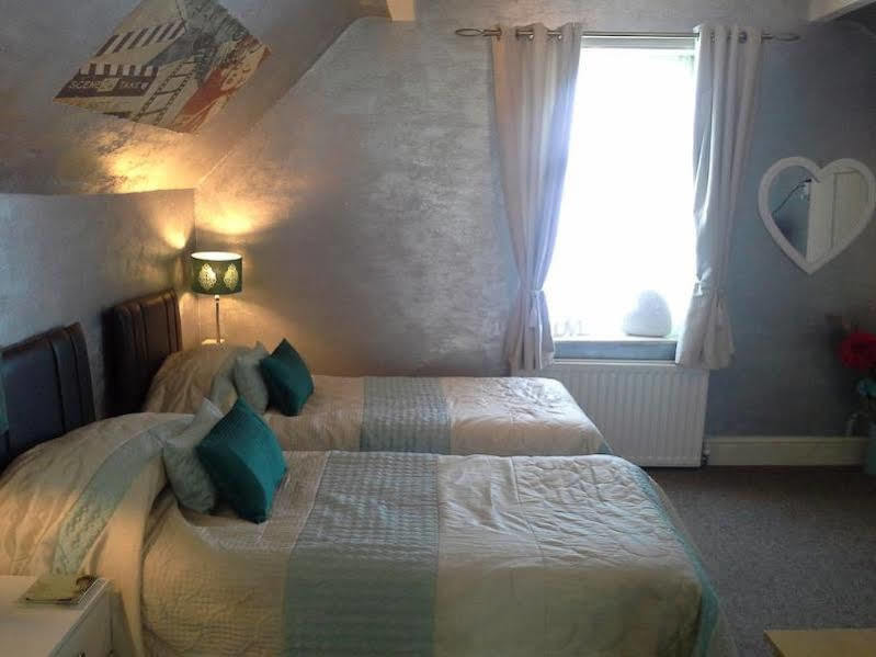 Green Bank Guest House Barrow-in-Furness Zewnętrze zdjęcie